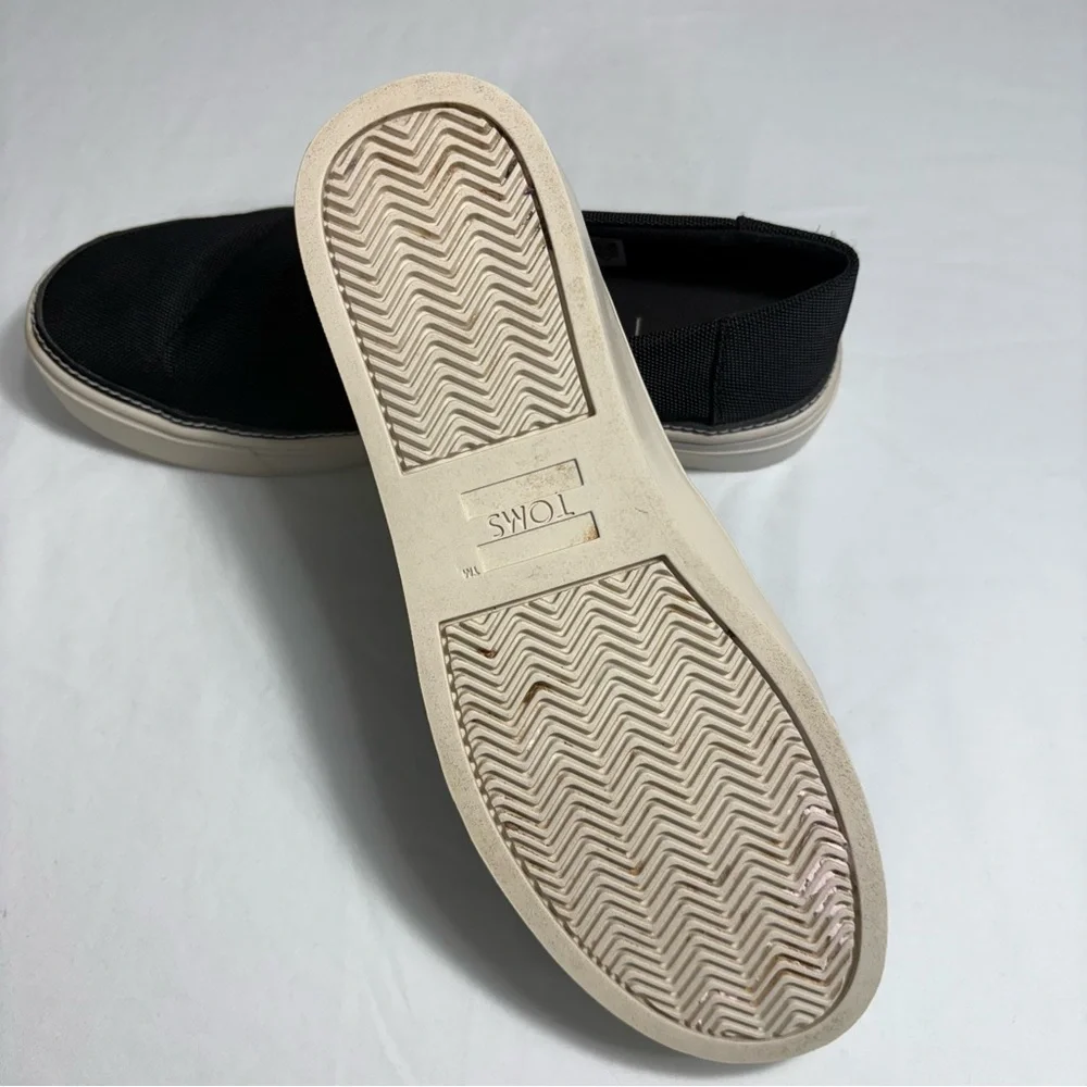 Toms Women's Parker Slip On Sneaker Shoe Texture Fabric Black‎ Size 7.5